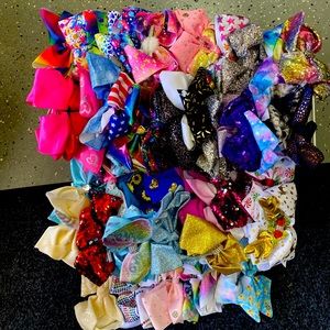 52 JoJo Bows